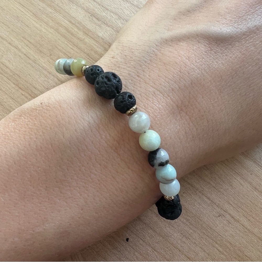 Multi gemstone beaded bracelet diffuser - Picture 2 of 7